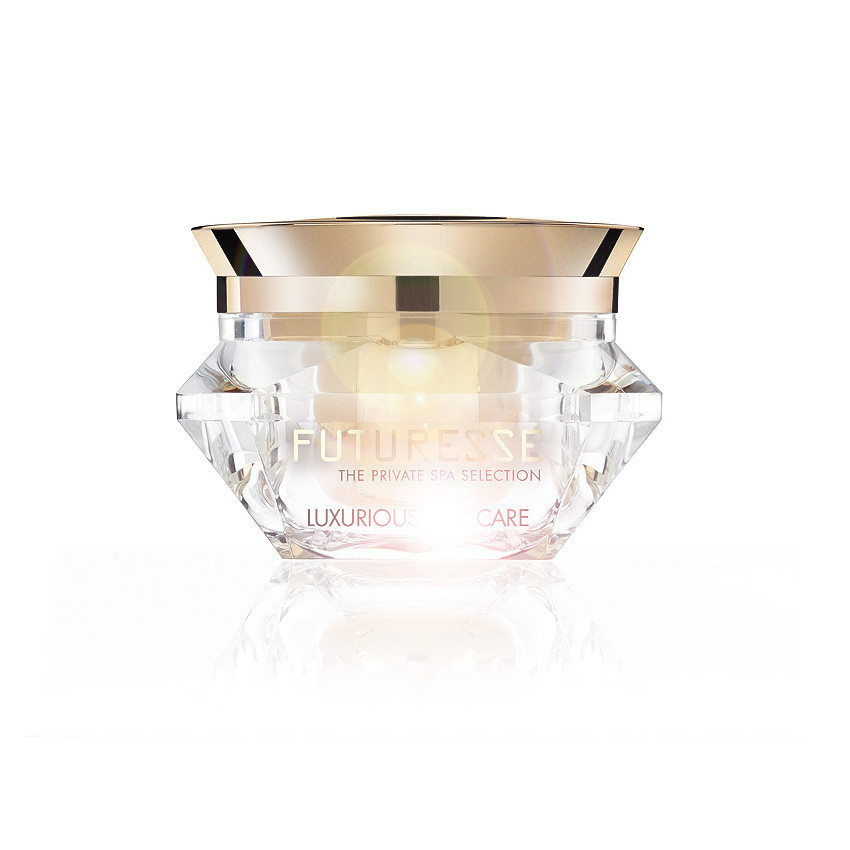 LUXURIOUS NIGHT CARE