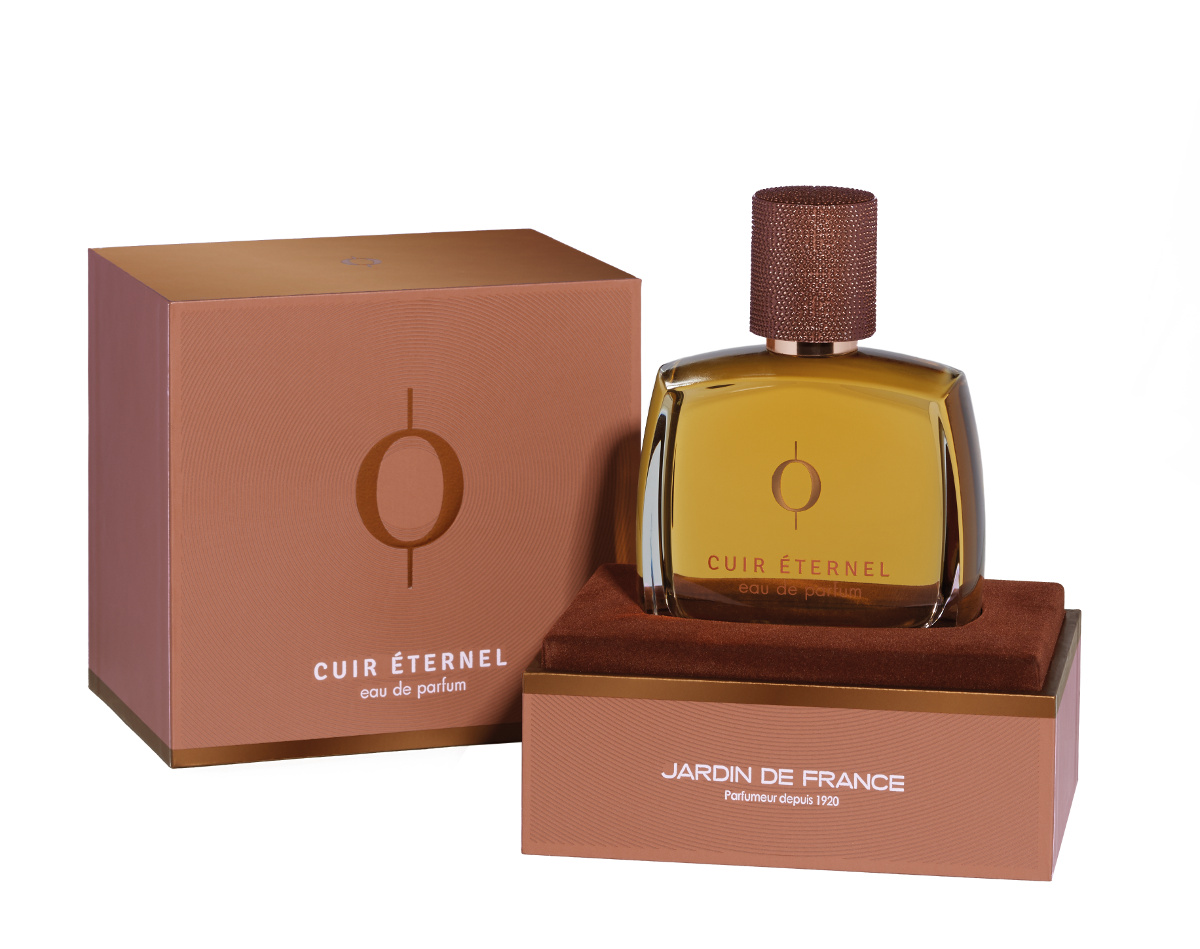 „O” CUIR ETERNEL