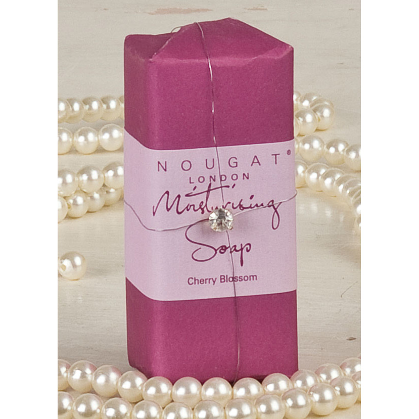 Mydło o aromacie kwiatu wiśni