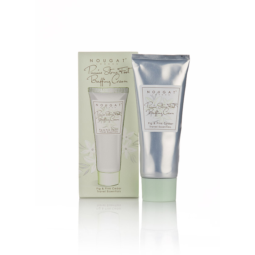 Wygładzający krem do stóp o aromacie figi i różowego cedru